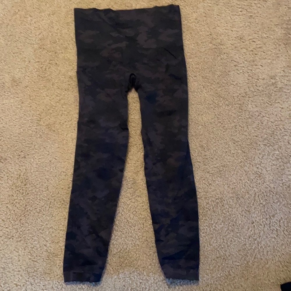 Spanx Camo Essential Leggings